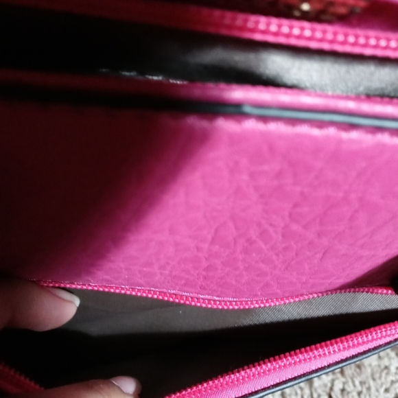 Pink Handbag - Picture 7 of 10